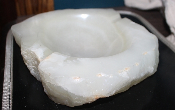 Vintage Alabaster Ashtray - Picture 13 of 16